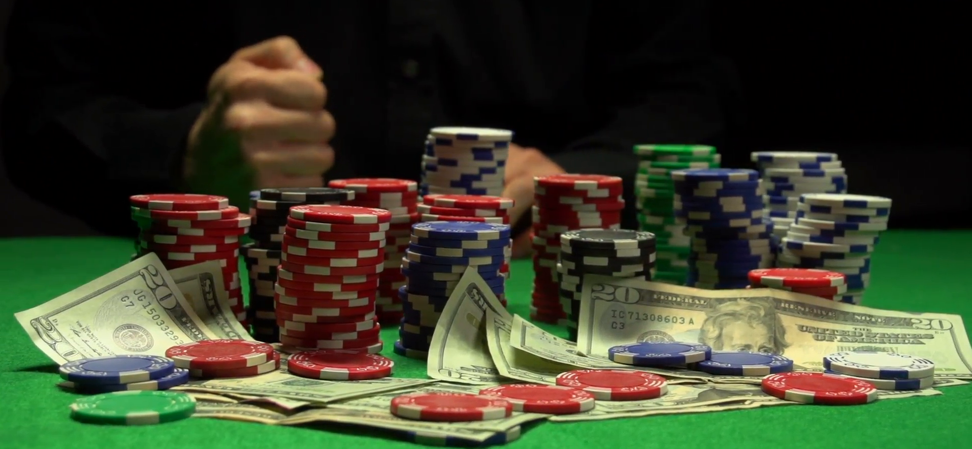how to become a poker player professional