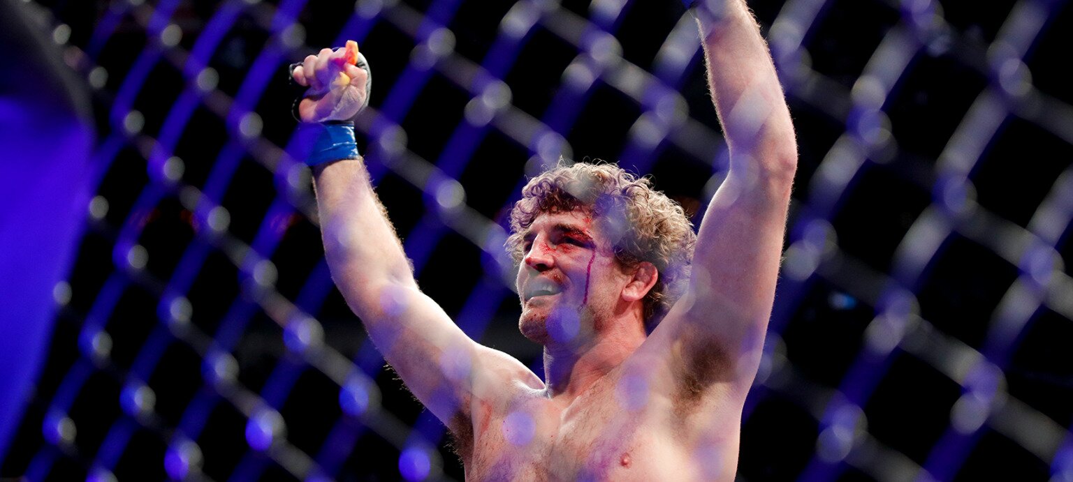 ben askren celebrating victory with bloody nose