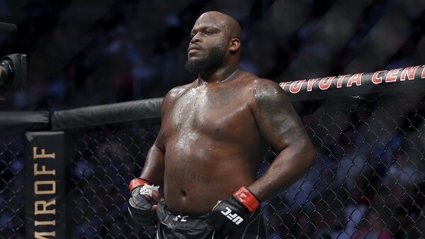 DErrick Lewis waits for his fight to start