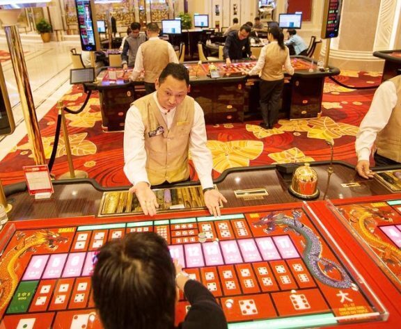 Competition Forces Scramble For Mega Macau Casino Investment Pledges